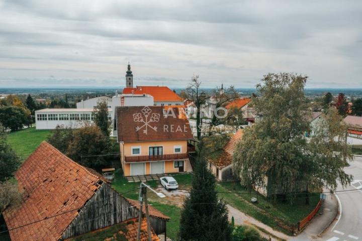 Kuća Kloštar Ivanić 