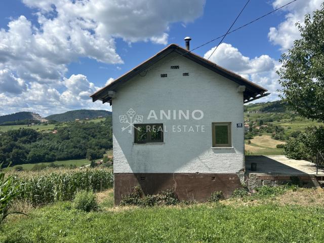Na prodaju vikendica, šume i pašnjaci u komadu 13.458 m² – Prigorje, blizina Slovenije. 