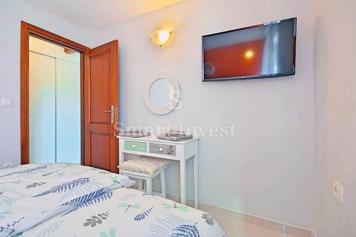 ISTRA - NOVIGRAD, prekrasna vila s bazenom u minom okruženju, prodaja