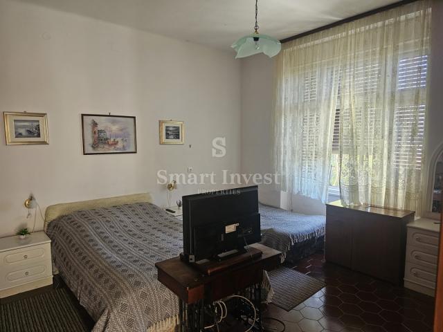 OPATIJA, stan od 57,37 m2 s vrtom od 111m2, u blizini centra i mora