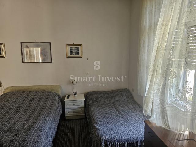 OPATIJA, stan od 57,37 m2 s vrtom od 111m2, u blizini centra i mora