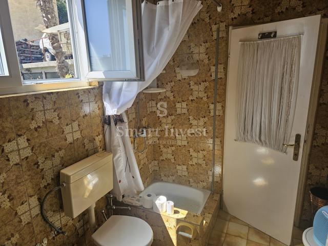 OPATIJA, stan od 57,37 m2 s vrtom od 111m2, u blizini centra i mora