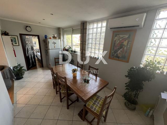 RIJEKA, ZAMET - 3 bedrooms + living room, terrace 55 m2, furnished!