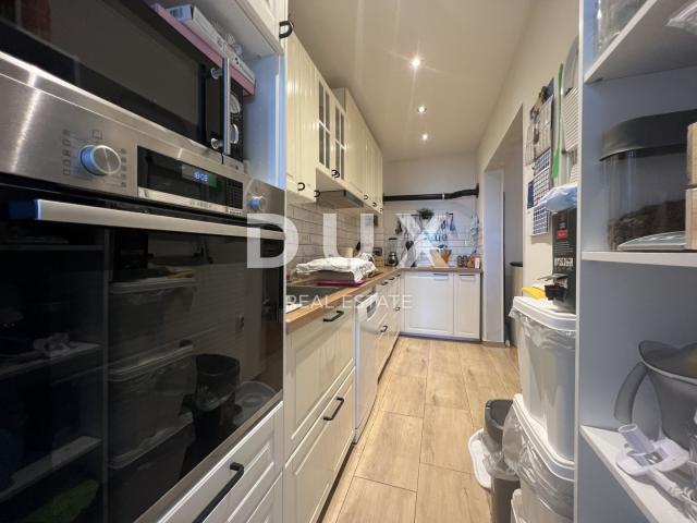 RIJEKA, ZAMET - 3 bedrooms + living room, terrace 55 m2, furnished!
