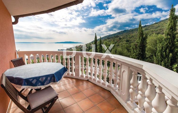 OPATIJA, CENTAR - Rijetkost na tržištu! – luksuzna vila s bazenom