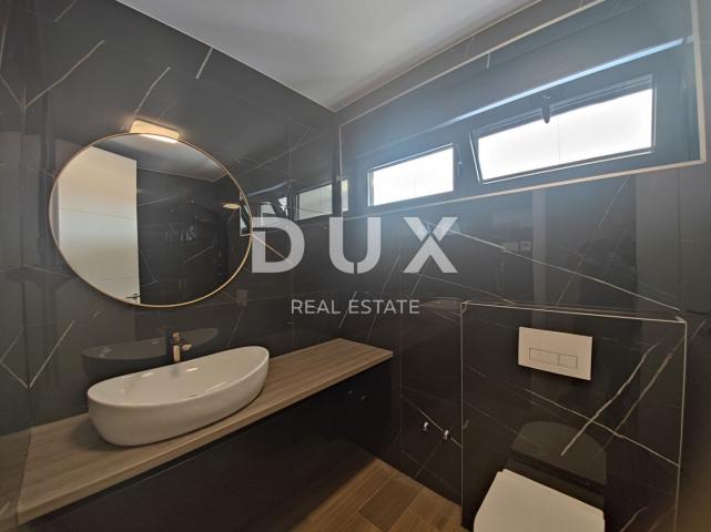 TOWN OF KRK, CENTER - Two-storey penthouse with swimming pool and panoramic view
