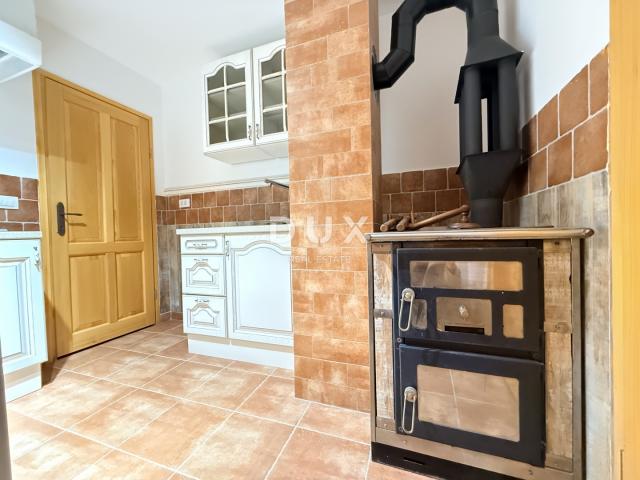 GORSKI KOTAR, MRKOPALJ - Kuća s četiri apartmana