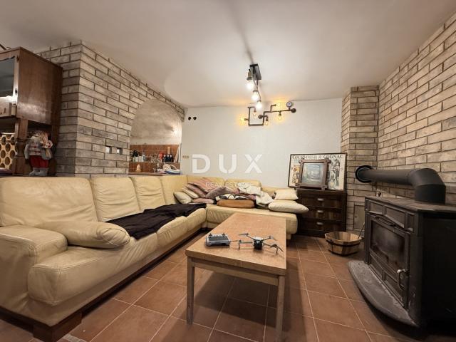 GORSKI KOTAR, MRKOPALJ - Kuća s četiri apartmana