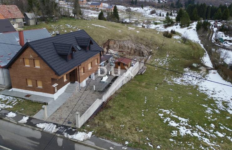GORSKI KOTAR, MRKOPALJ - Kuća s četiri apartmana
