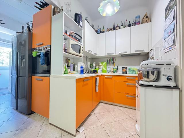 RIJEKA, MLAKA – Funkcionalan stan 3S+DB, prizemlje