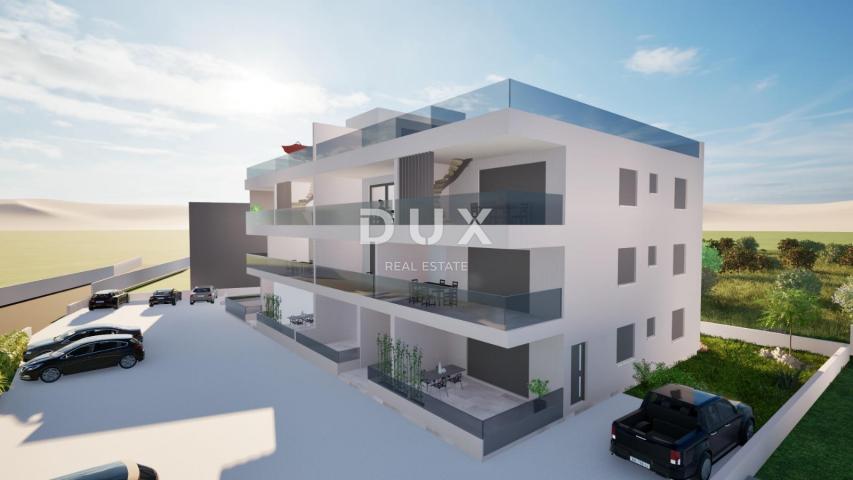 VODICE, SRIMA – Penthouse 1. red uz more, panorama, krovna terasa 113 m²