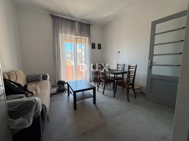 RIJEKA, BELVEDER – novoadaptiran stan 2S+DB s balkonom, odmah useljiv