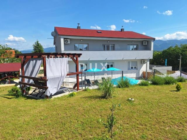 ČAVLE - villa s 3 stana, grijanim bazenom, konobom i garažom - uhodani posao!