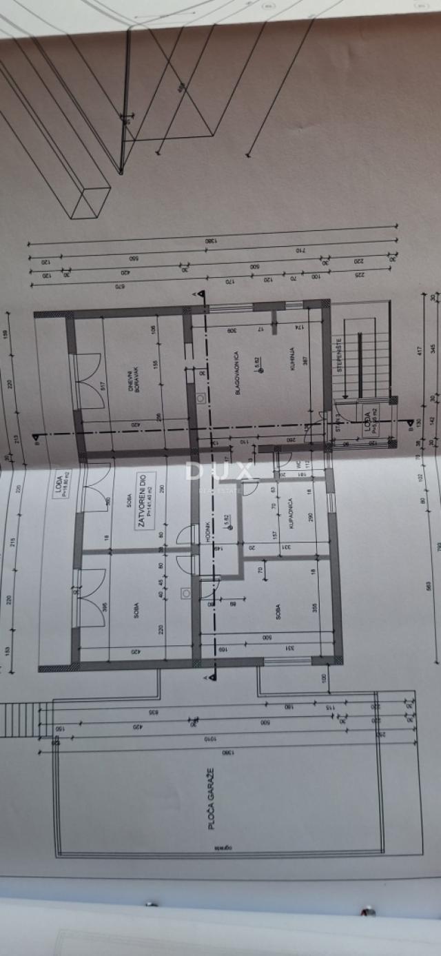 ČAVLE - villa s 3 stana, grijanim bazenom, konobom i garažom - uhodani posao!