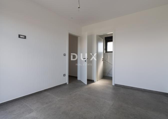 DALMACIJA, MURTER - Penthouse 300m od plaže!