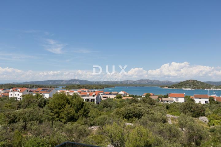 DALMACIJA, MURTER - Penthouse 300m od plaže!