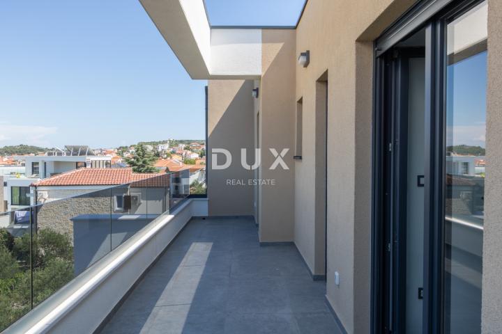DALMACIJA, MURTER - Penthouse 300m od plaže!
