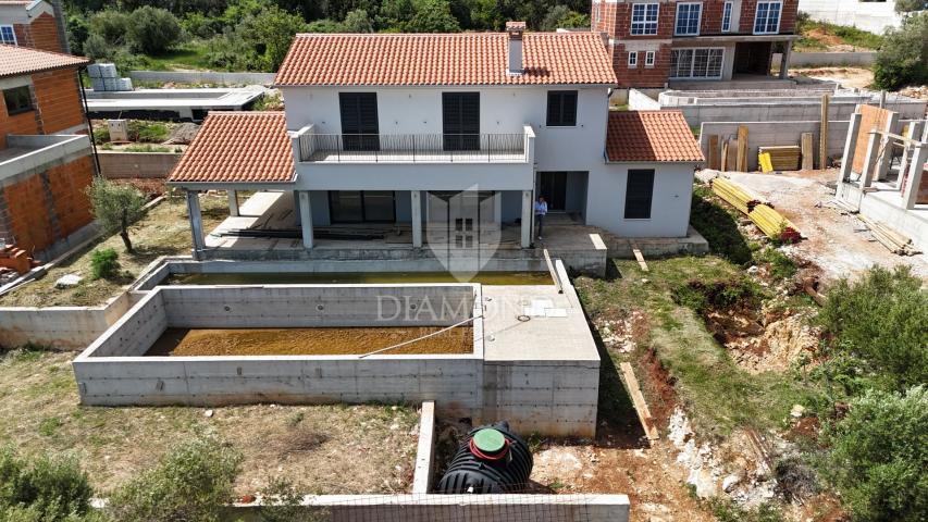 KUĆA S OTVORENIM POGLEDOM NA MORE