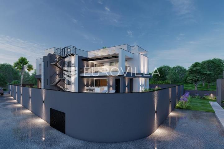 Istra, Pomer, unikatna, moderna villa 20 m od mora 417 m²