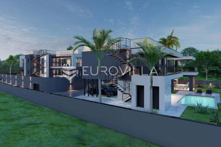Istra, Pomer, unikatna, moderna villa 20 m od mora 417 m²
