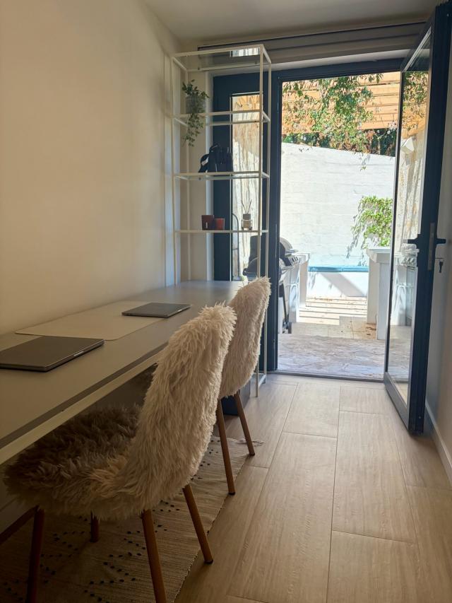 Prodaja, Kuća, 220m2 , Tivat