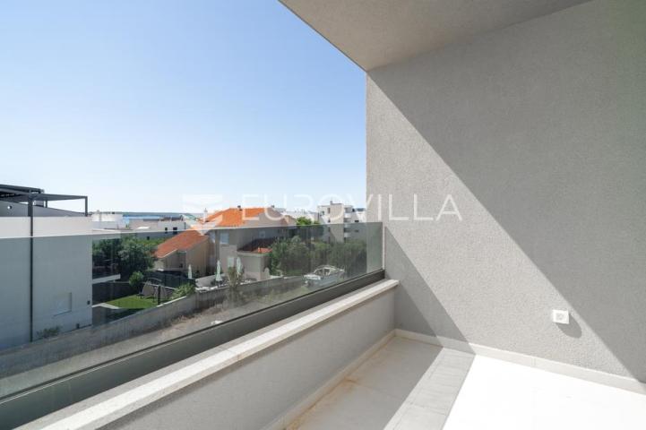 Zadar, Privlaka, penthouse s pogledom na more, 90,50 m²