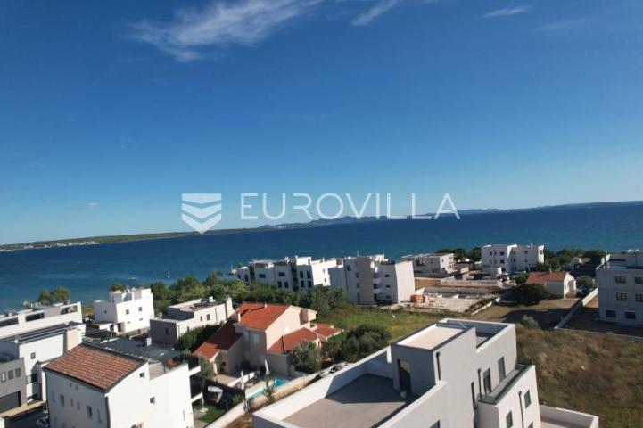 Zadar, Privlaka, penthouse s pogledom na more, 90,50 m²