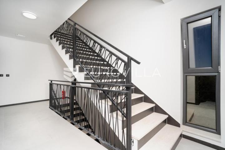 Zadar, Privlaka, penthouse s pogledom na more, 90,50 m²