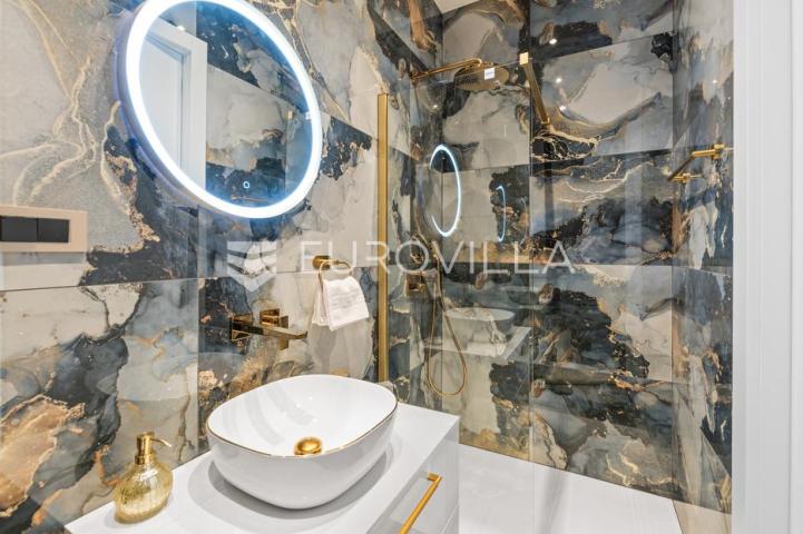 Opatija okolica, Mihotići, luksuzna vila 342 m² s infinity bazenom i wellnessom