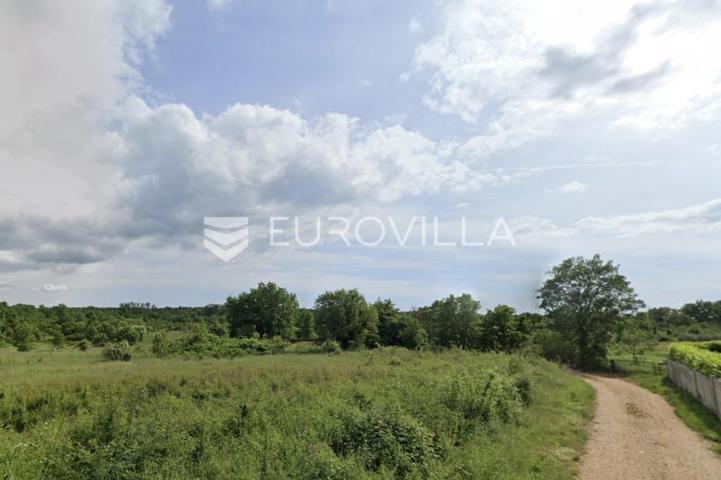 Istra, Baderna, prostrano građevinsko zemljište 1315 m² u mirnom okruženju