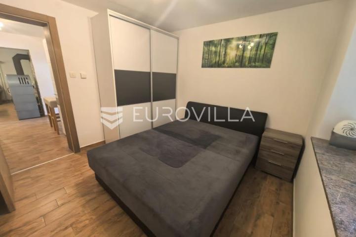 Zagreb, BRANIMIROVA, funkcionalan trosoban stan u prizemlju kuće, 62 m²