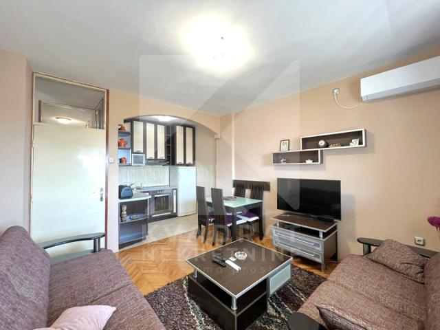Izdavanje, Dvosoban stan, Podgorica, Pejton, 65m2