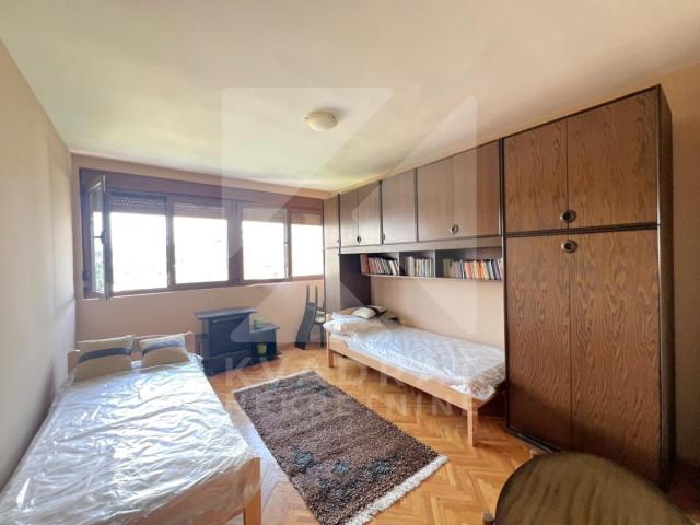 Izdavanje, Dvosoban stan, Podgorica, Pejton, 65m2