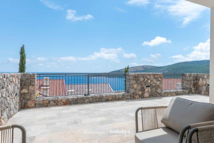 Luxury 1-bdr apartment, Marina Village, Lustica Bay