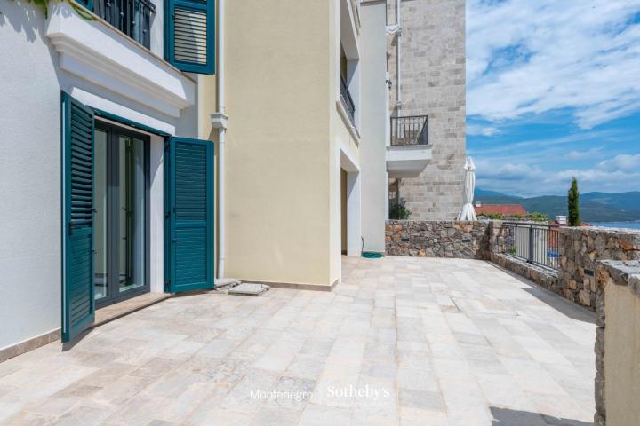 Luxury 1-bdr apartment, Marina Village, Lustica Bay