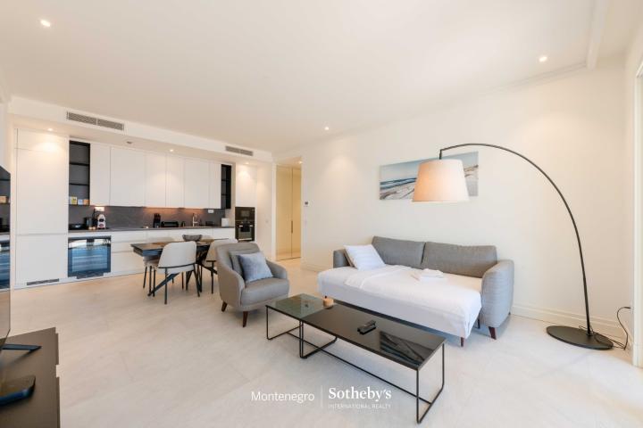 Luxury 1-bdr apartment, Marina Village, Lustica Bay