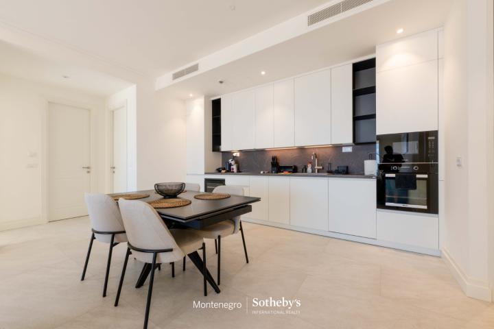 Luxury 1-bdr apartment, Marina Village, Lustica Bay