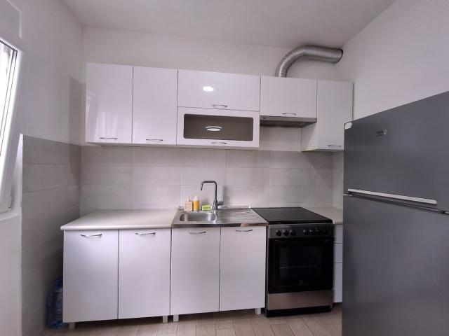 Jednosoban namješten stan, 47m2, Stari aerodrom, Podgorica