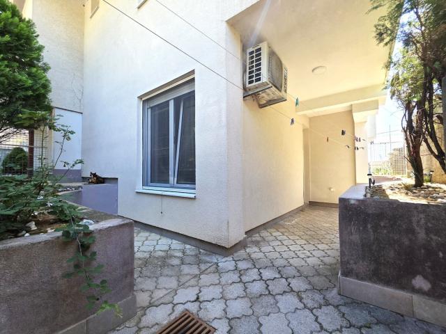 Namještena garsonjera, 40m2, Vezirov most, Podgorica