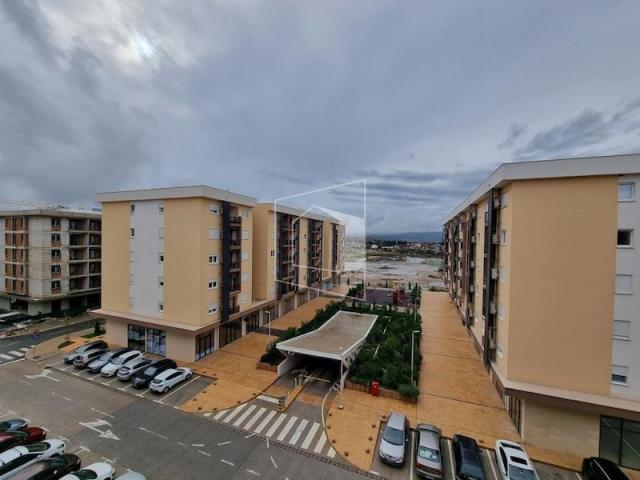 Jednosoban lijepo namješten stan, 47m2, New city, Podgorica