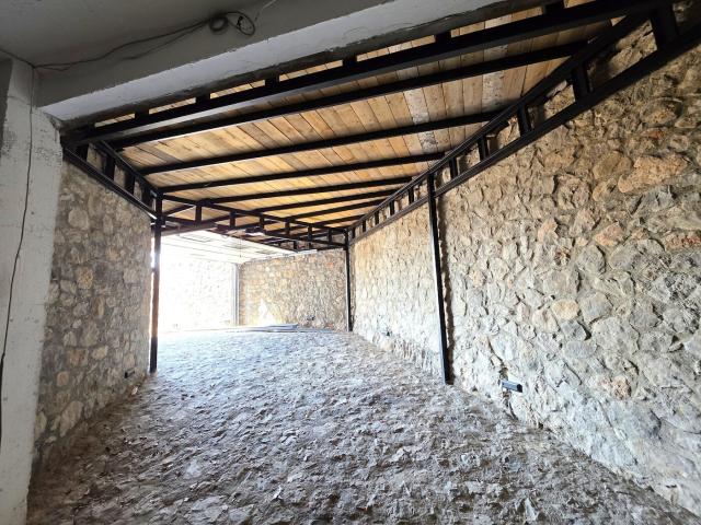 Trosoban stan, 84m2, Gorica C, Podgorica
