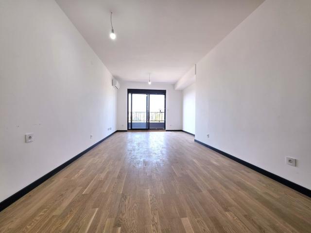Trosoban stan, 84m2, Gorica C, Podgorica