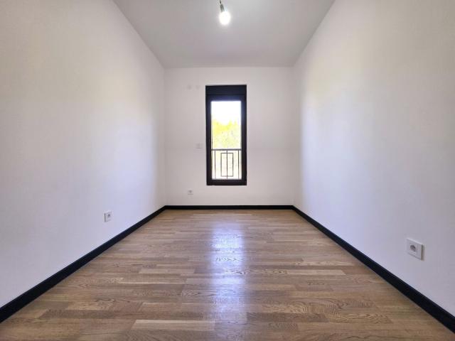 Trosoban stan, 84m2, Gorica C, Podgorica