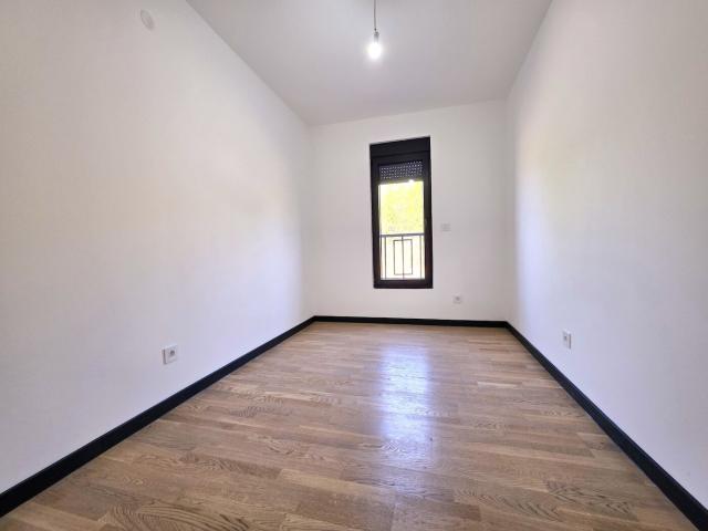 Trosoban stan, 84m2, Gorica C, Podgorica