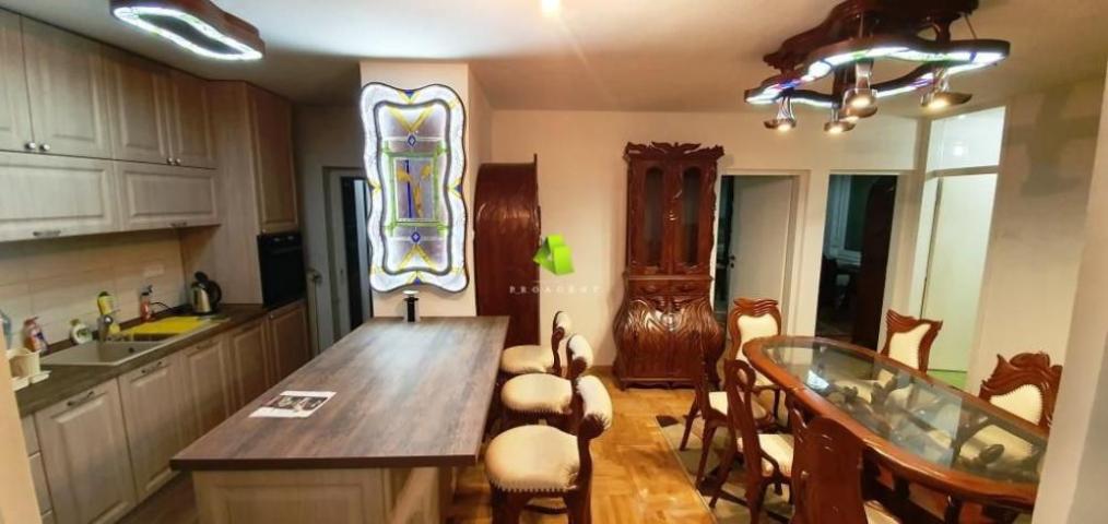 Fotografija stana 11 od 20
