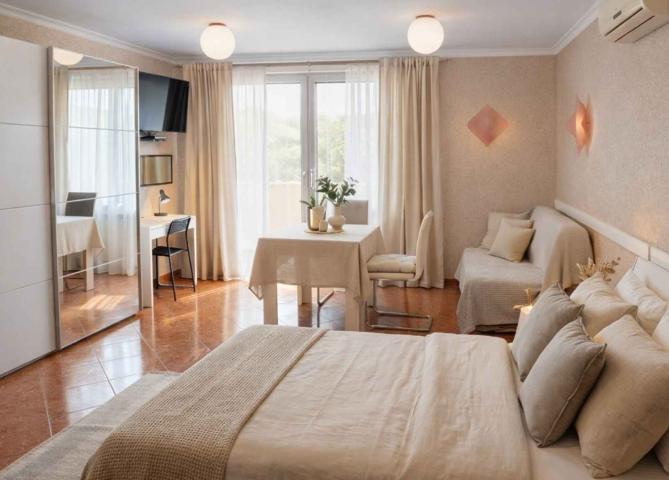 APART-HOTEL BUSINESS FOR SALE — BUDVA, MONTENEGRO