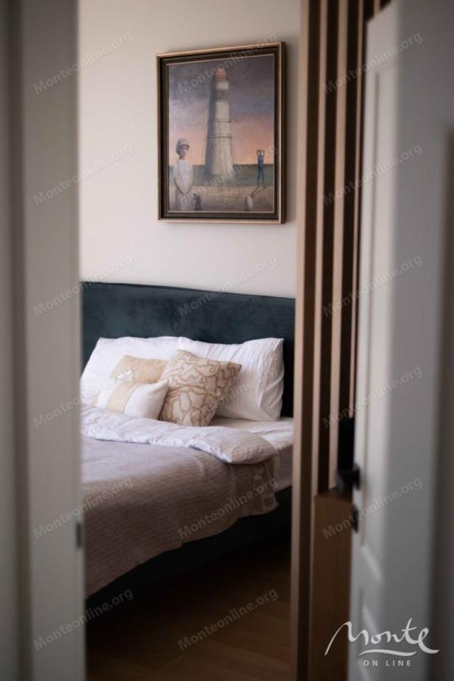 Potpuno nova, moderna vila sa bazenom u Herceg Novom