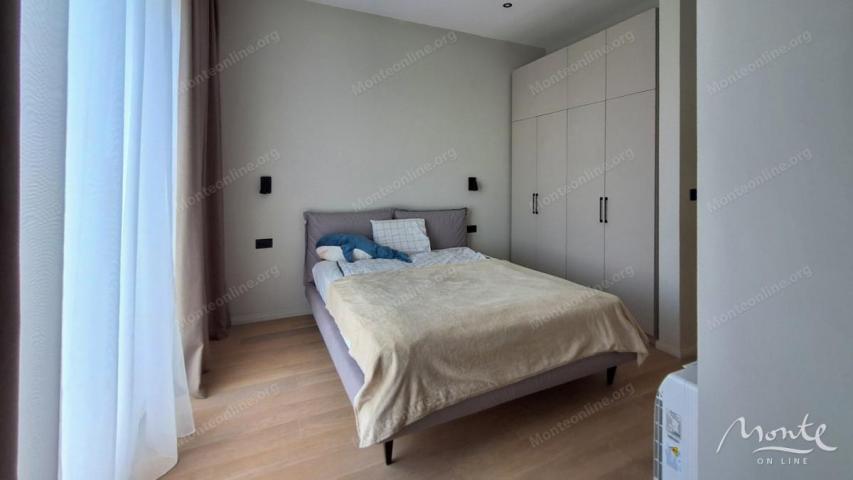 Potpuno nova, moderna vila sa bazenom u Herceg Novom