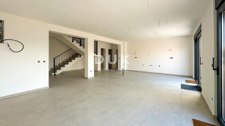 ZADAR, NOVIGRAD - Vila iz snova s pogledom na more u Novigradu! 