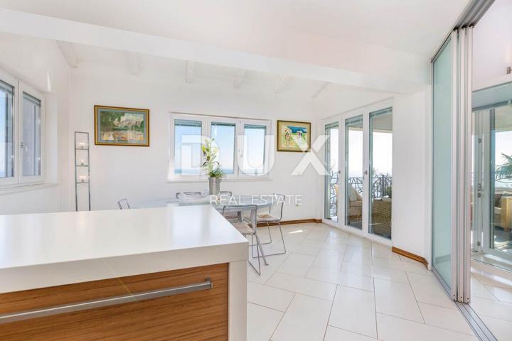 OPATIJA - Penthouse 222m2 in a fantastic location for rent